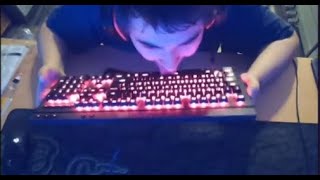 Kurumi licking his keyboard