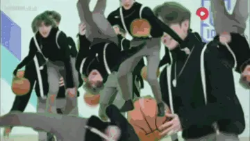 打篮球
