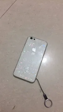 谁的苹果手机掉了