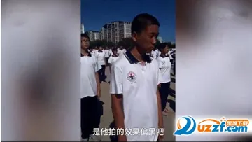 军训后晒黑走图片表情包无水印原图-东坡下载
