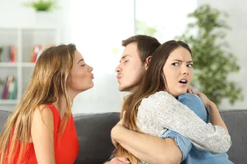 Really Distracted Boyfriend
