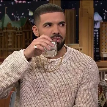 Drake's Side Eye