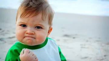 success-kid-beach
