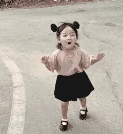 可爱的女孩纸00134-捂嘴笑