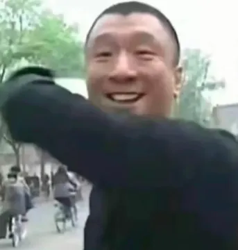 刘华强拿刀准备砍人表情包