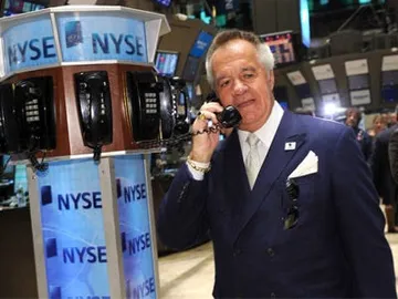 Paulie Walnuts